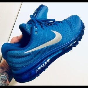 Custom Nike Airmax ID